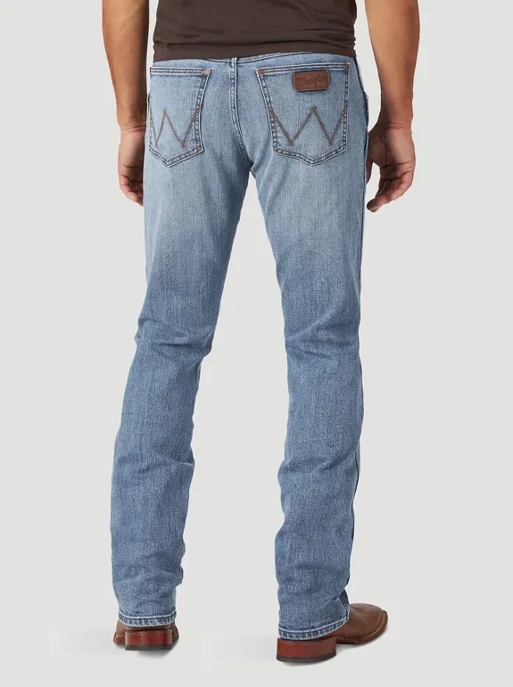 88MWZPB - Wrangler Retro® Men's Slim Straight Jean - Placid Blue