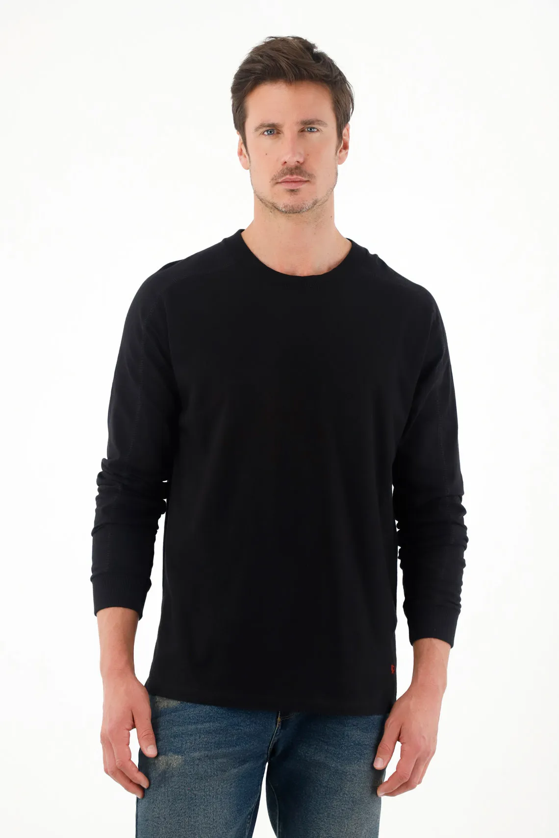 Camiseta negra manga larga para hombre