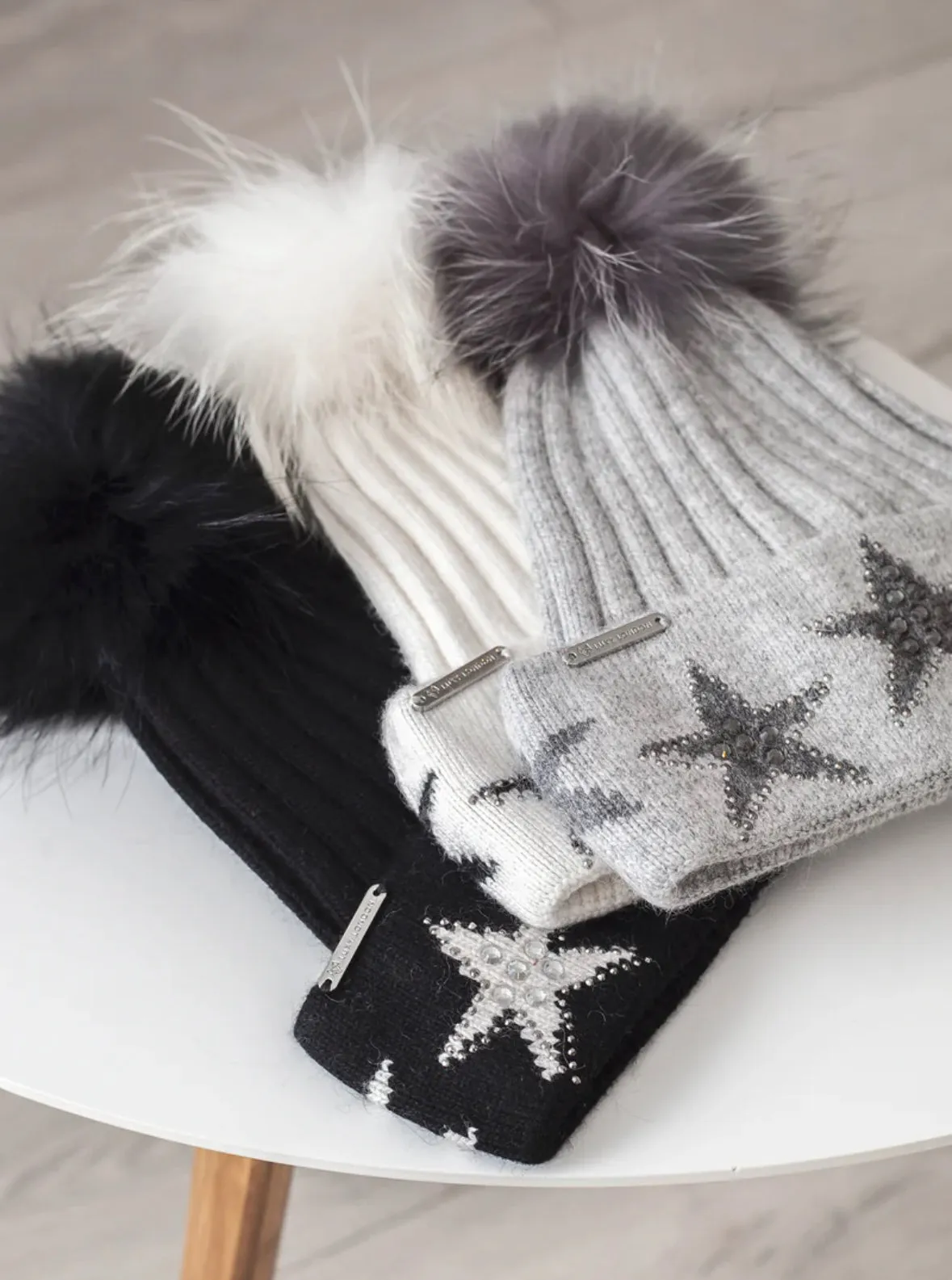STAR EMBELLISHED POM POM HAT Angora and Cashmere, detachable fur Pom Pom