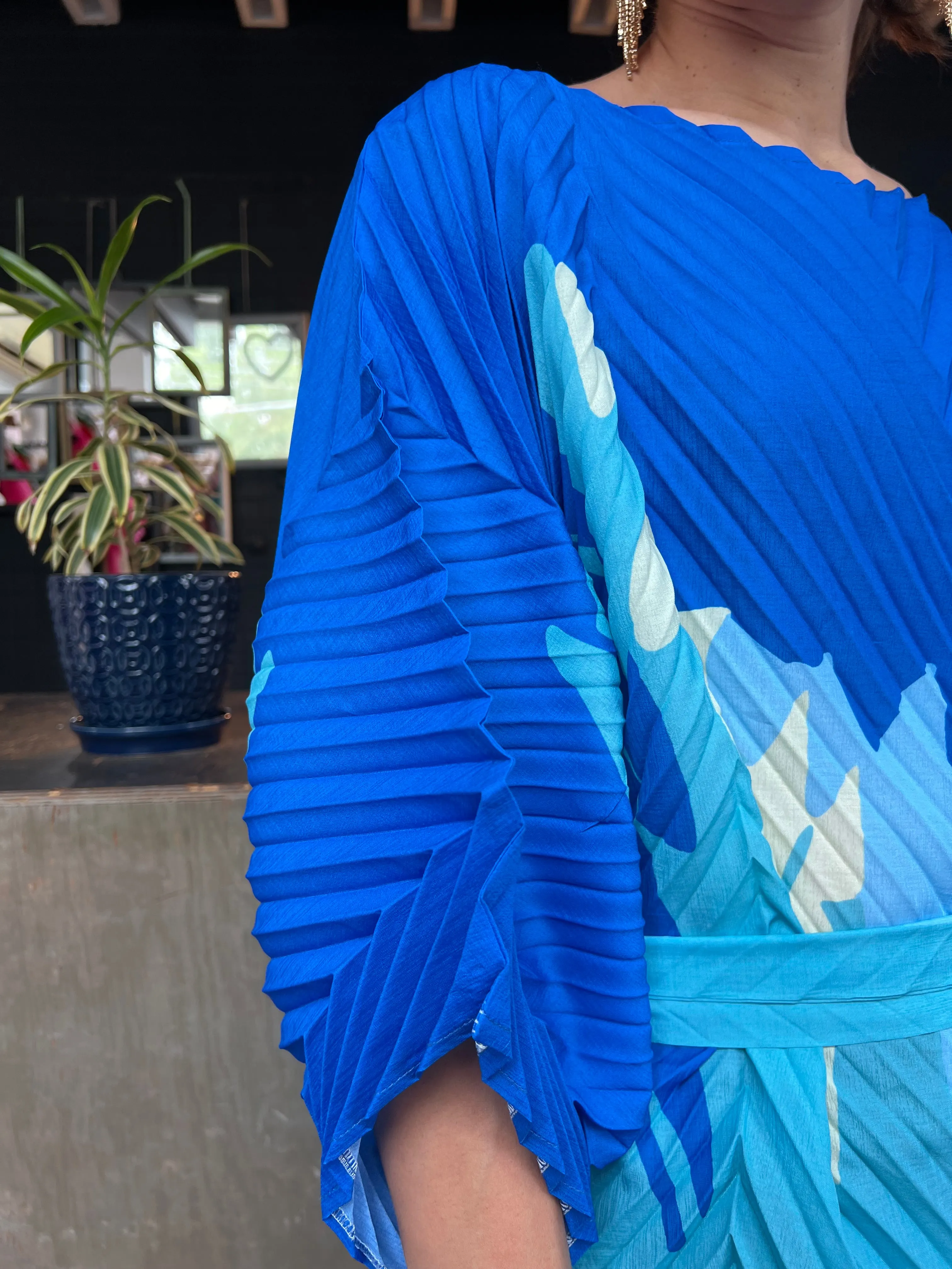 Vestido plisado azul 1