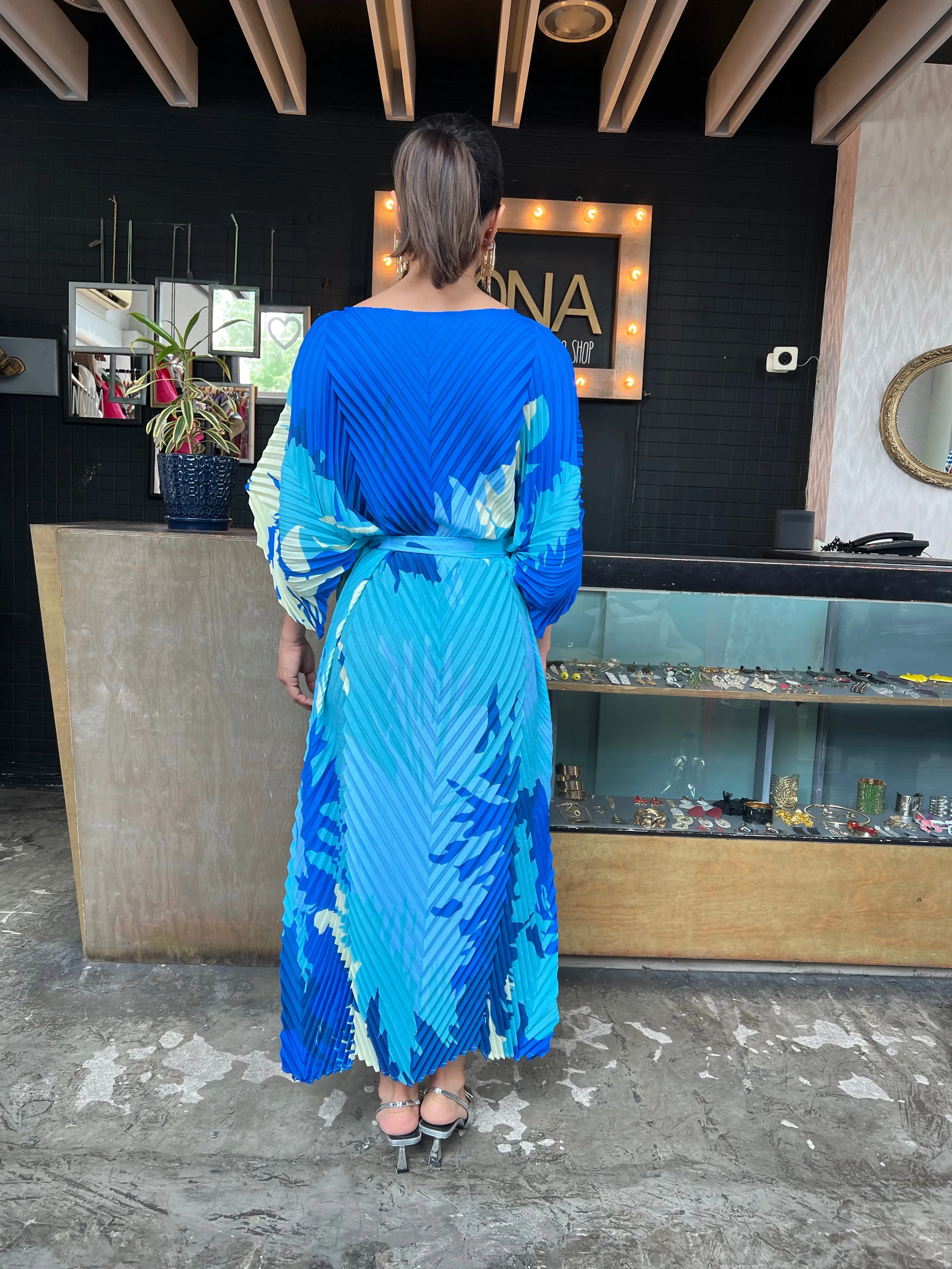 Vestido plisado azul 1